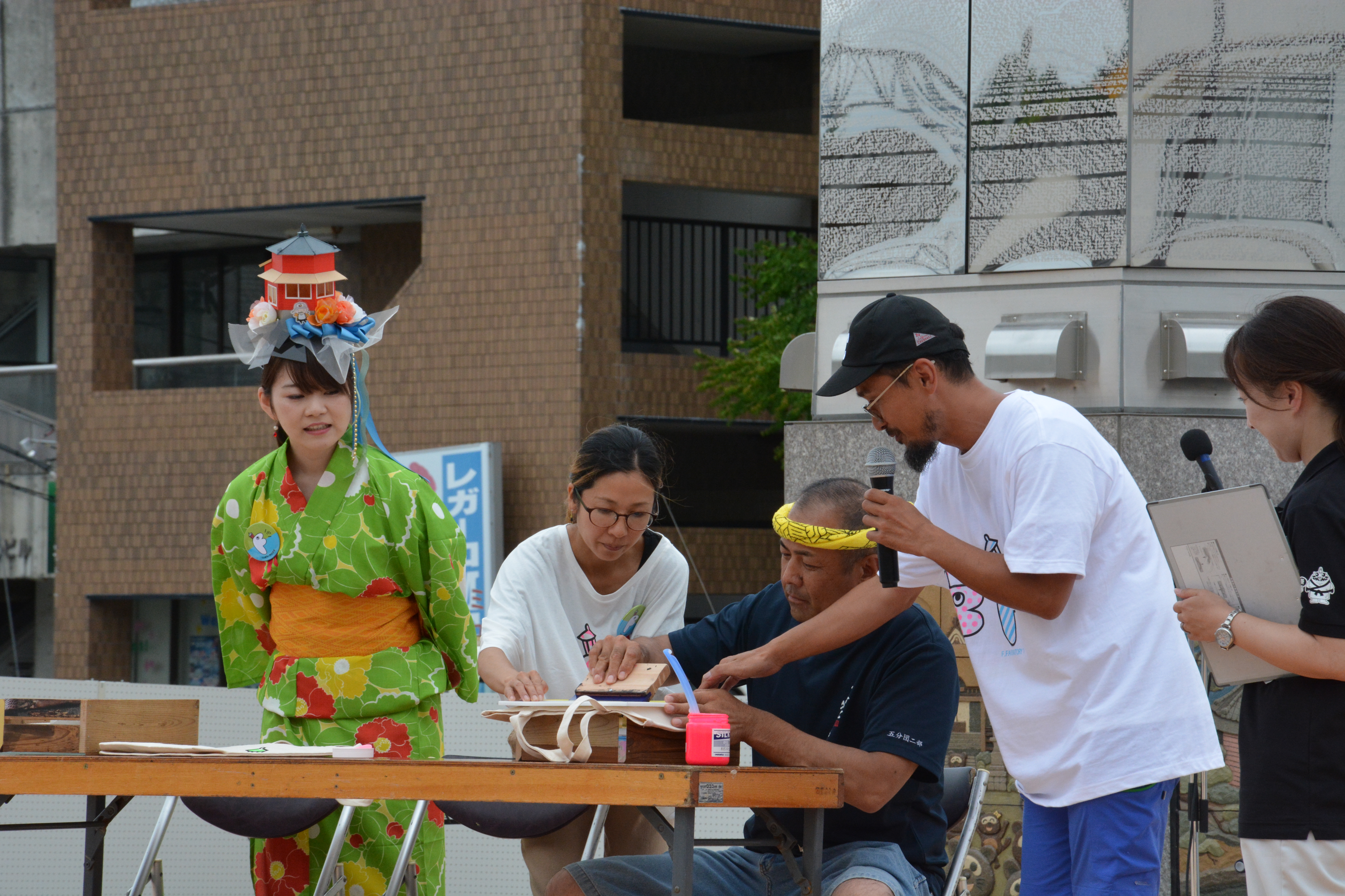 駅東ステージでのＰＲ１