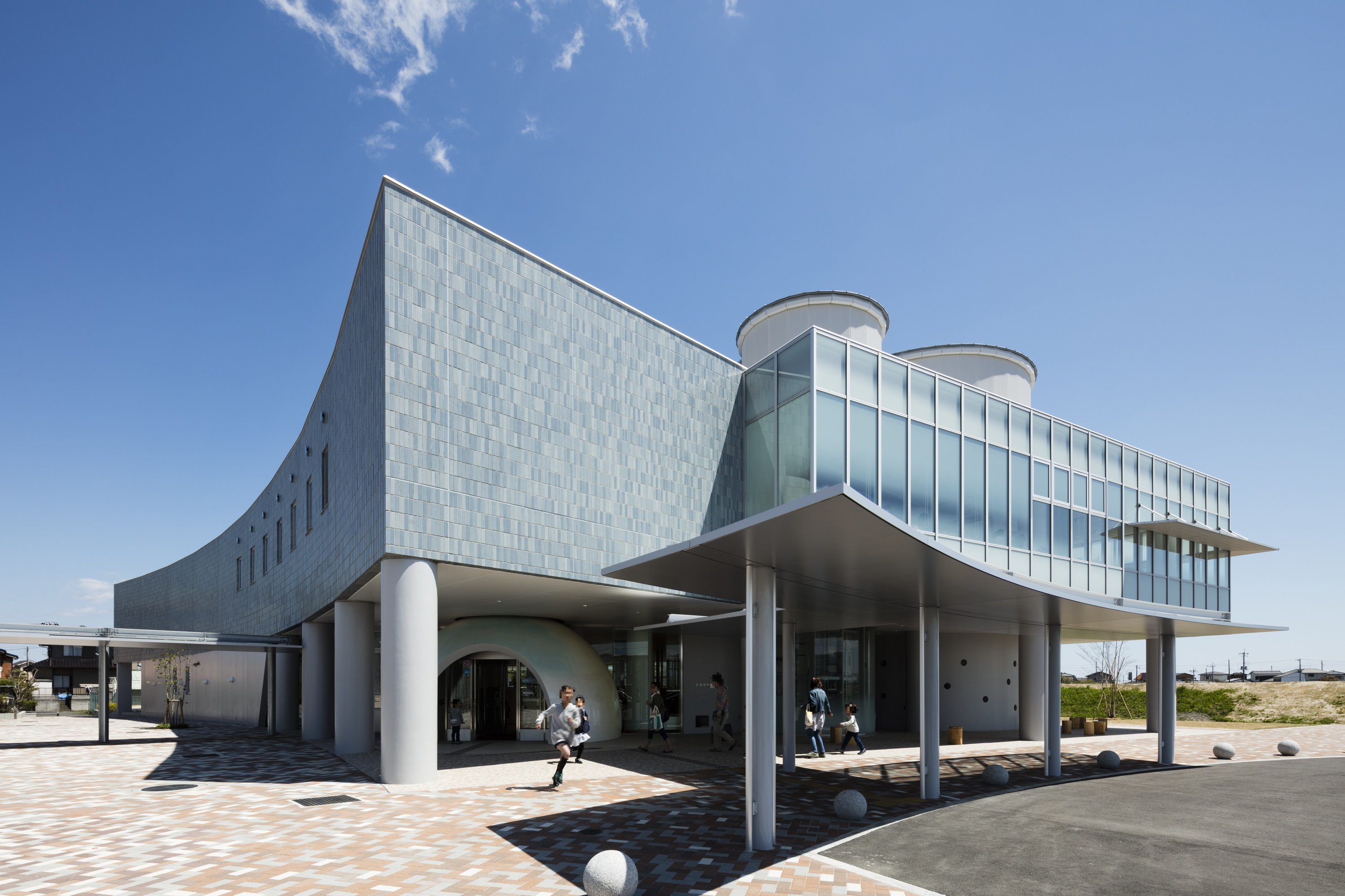 北茨城市立図書館（外観）