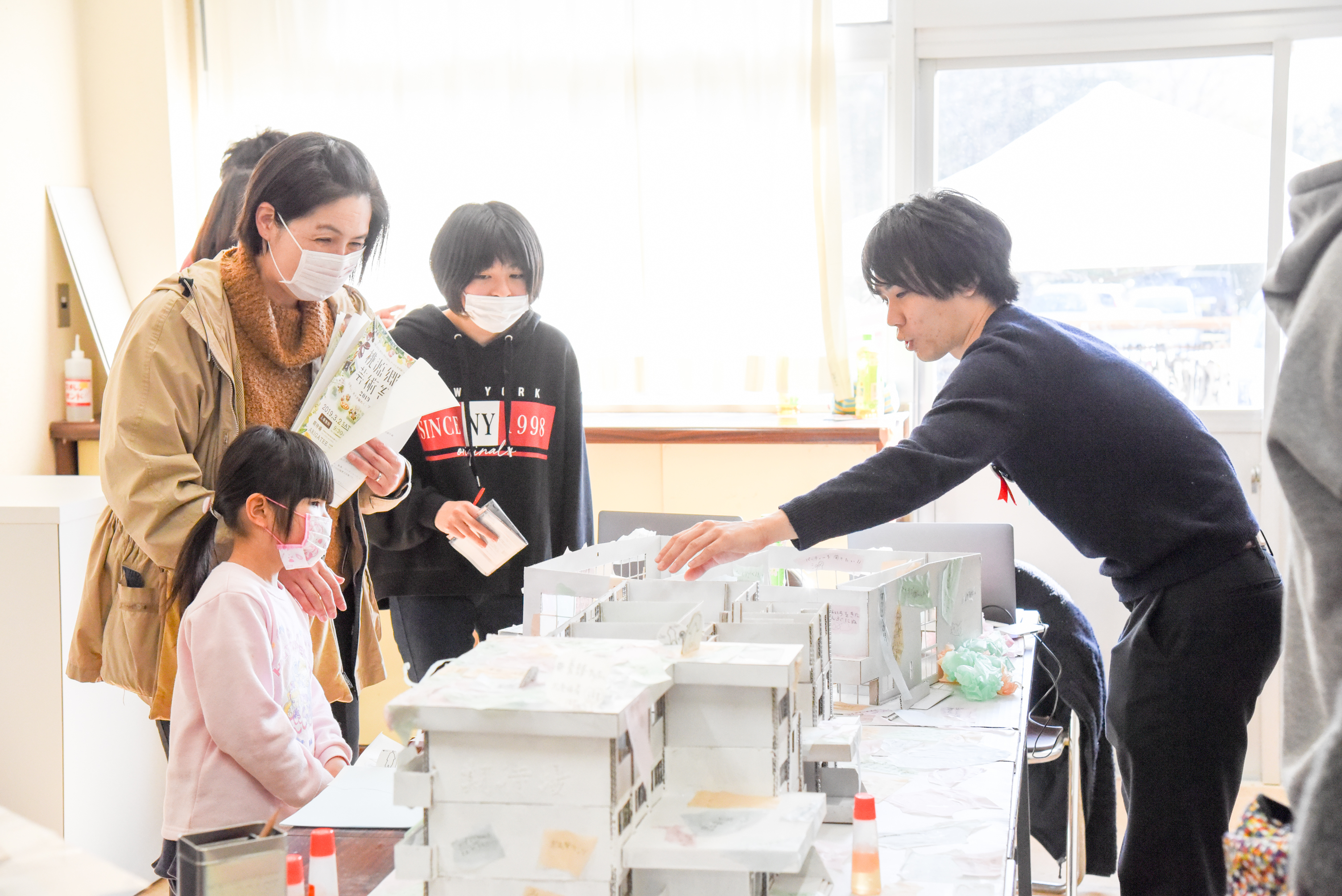 14 滞在制作者吹野晃平さんの作品