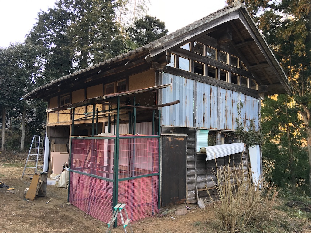 18-2 改修前の馬小屋2